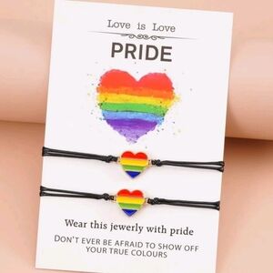 2pcs LGBT Rainbow Heart Decor Bracelet